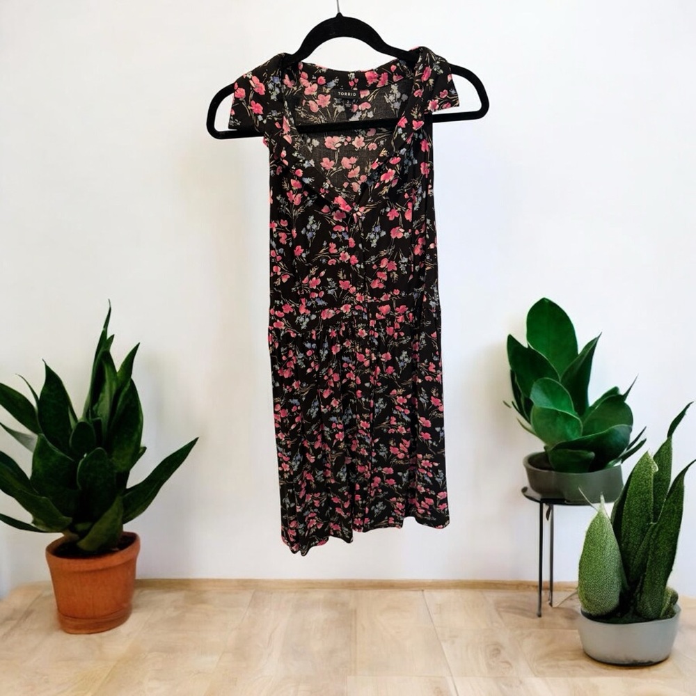 Torrid Black Floral Button-Front Midi Dress Size 2